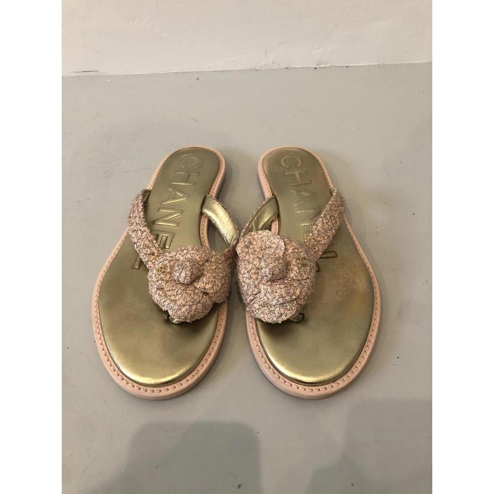 Chanel Vintage Pink Tweed Thong Flats